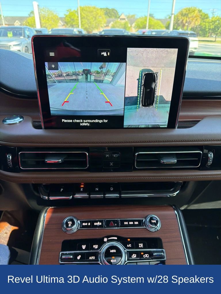 Used 2023 Lincoln Aviator Grand Touring w/ Equipment Group 301A AWD/4WD image 11