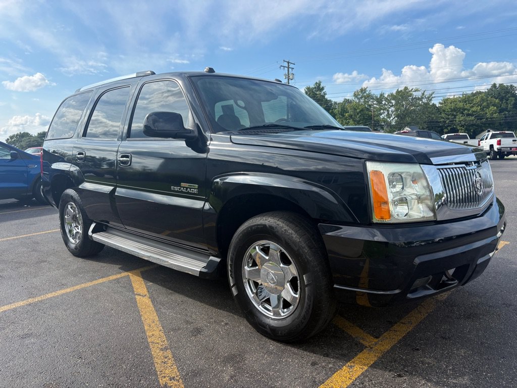 Used 2005 Cadillac Escalade AWD image 4