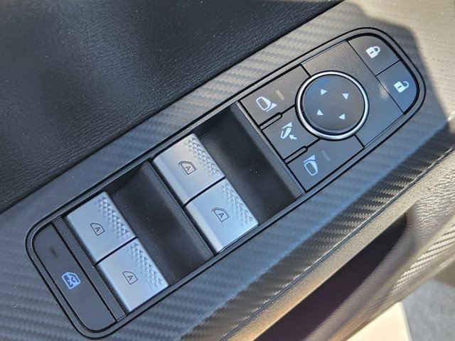 Used 2023 Mitsubishi Outlander SEL FWD image 22