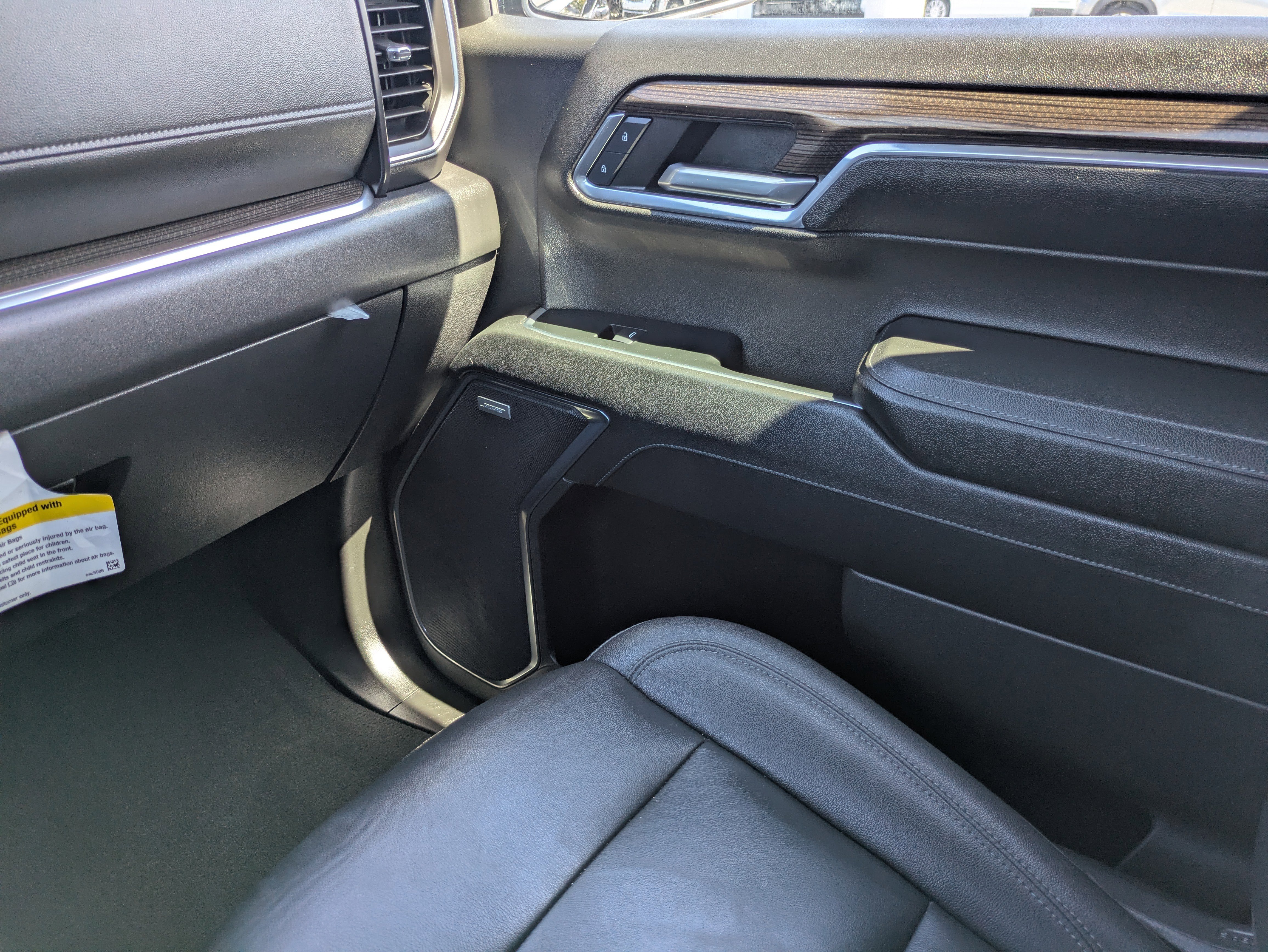 Used 2024 Chevrolet Silverado 1500 RST w/ Convenience Package II image 10