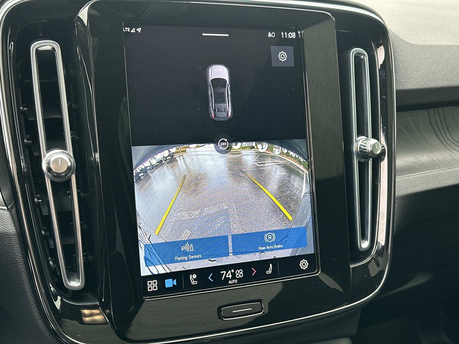 Certified 2023 Volvo C40 P8 Recharge Ultimate image 13