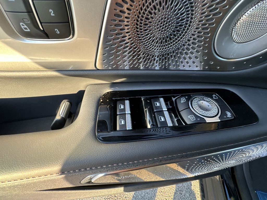 New 2026 Lincoln Nautilus Reserve image 13