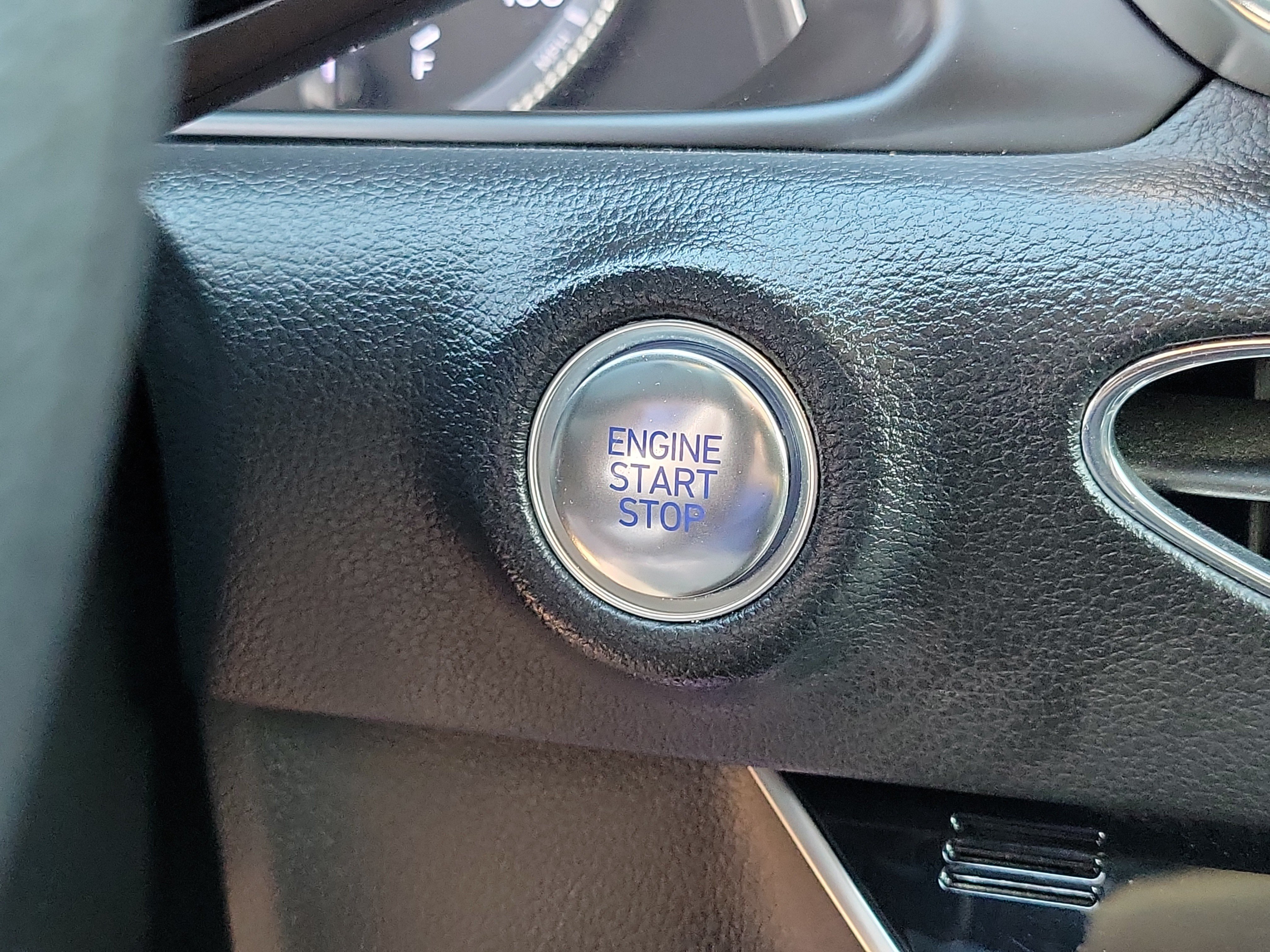 Certified 2023 Hyundai Sonata SEL FWD image 17