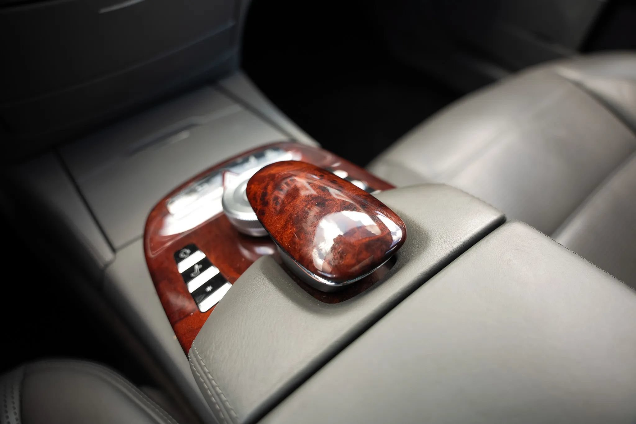 Used 2007 Mercedes-Benz S 65 AMG image 34
