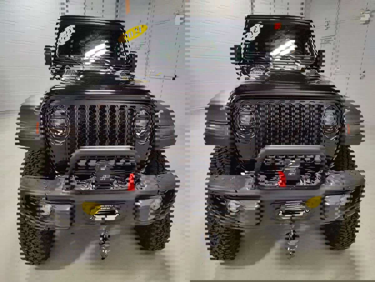 Used 2021 Jeep Gladiator Rubicon image 3