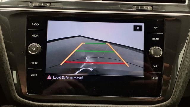 Used 2024 Volkswagen Tiguan S image 28