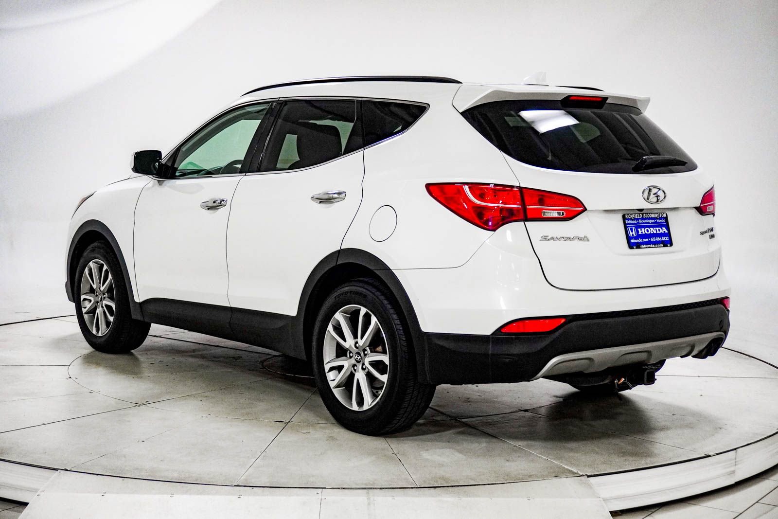 Used 2014 Hyundai Santa Fe Sport 2.0T AWD/4WD image 6
