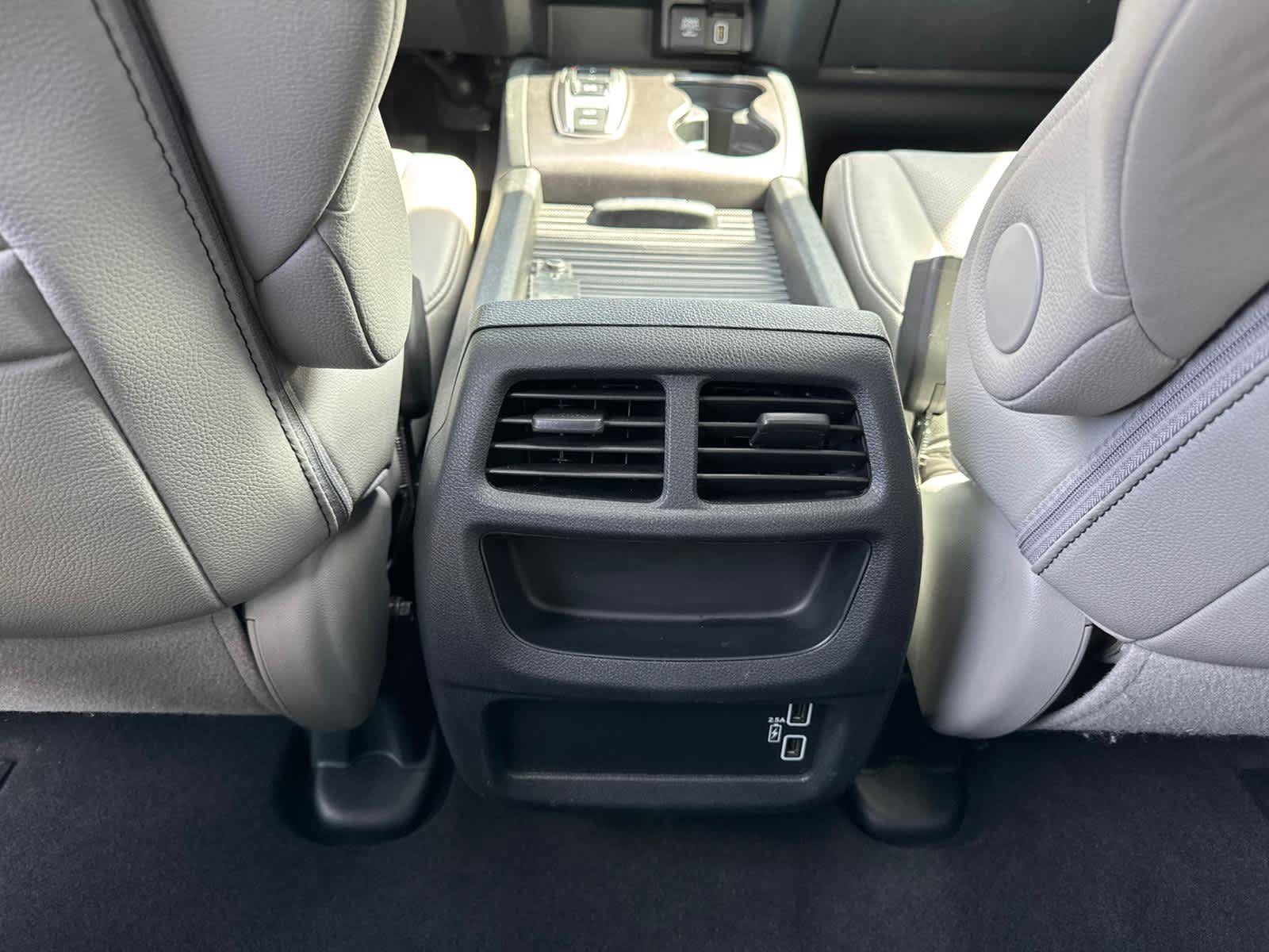 Used 2023 Honda Passport EX-L image 30