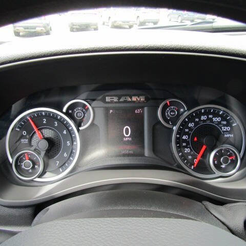Used 2026 RAM 3500 Tradesman AWD/4WD image 11
