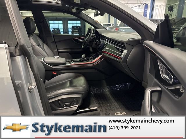 Used 2021 Audi Q8 Premium Plus w/ Premium Plus Package image 27