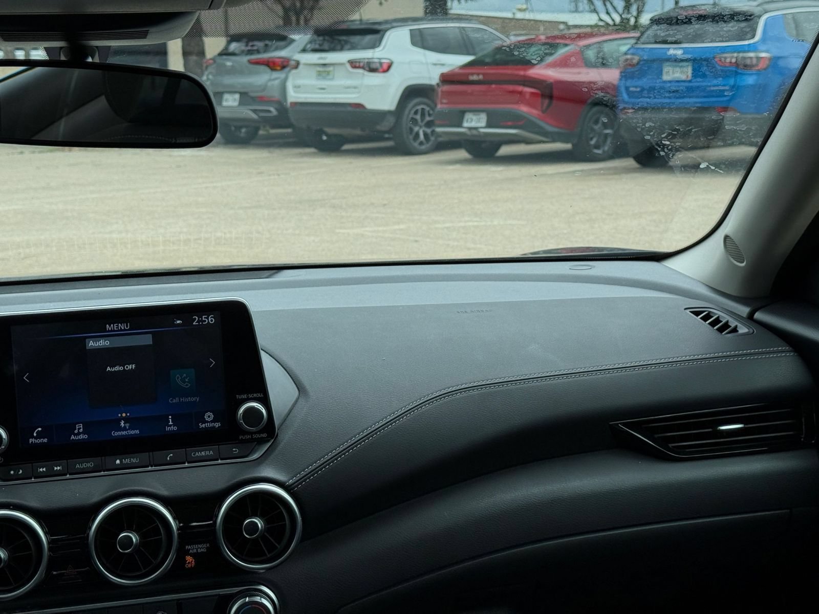 Used 2025 Nissan Sentra SV FWD image 35