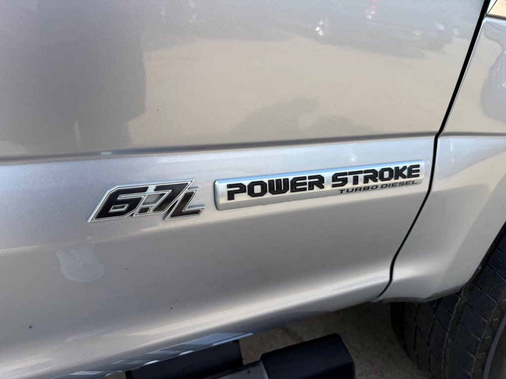 Used 2022 Ford F250 Lariat w/ FX4 Off-Road Package AWD/4WD image 11