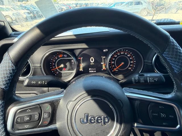 Used 2018 Jeep Wrangler Unlimited Sahara AWD/4WD image 7