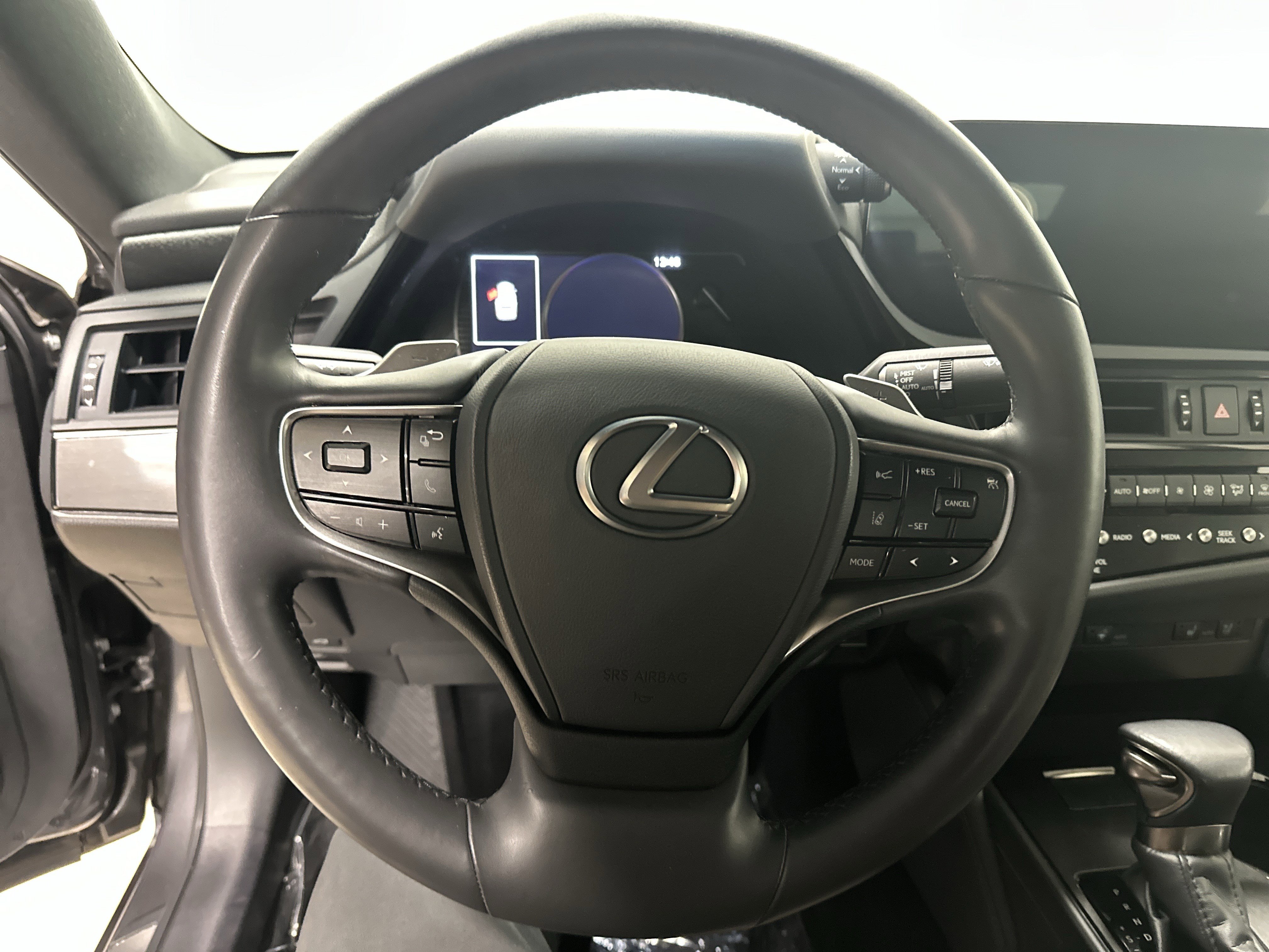 Certified 2023 Lexus ES 350 w/ Premium Package FWD image 18