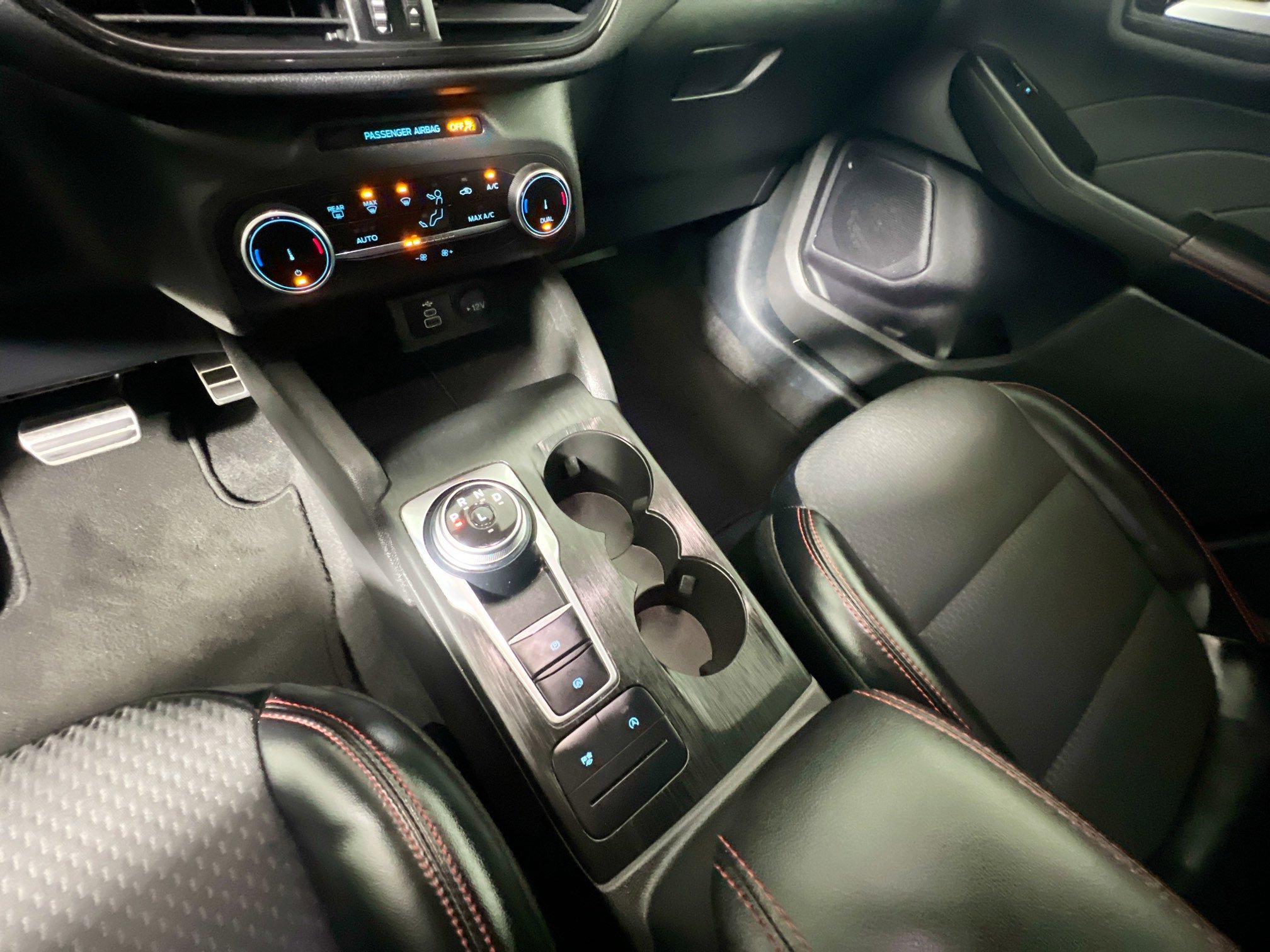 Used 2024 Ford Escape ST-Line image 26