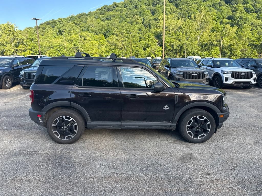 Used 2021 Ford Bronco Sport Outer Banks AWD/4WD image 2