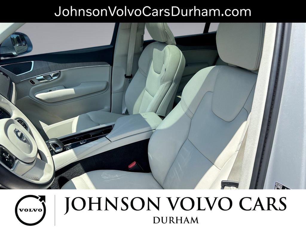 Used 2023 Volvo XC90 B5 Plus w/ Protection Package Premier AWD/4WD image 13