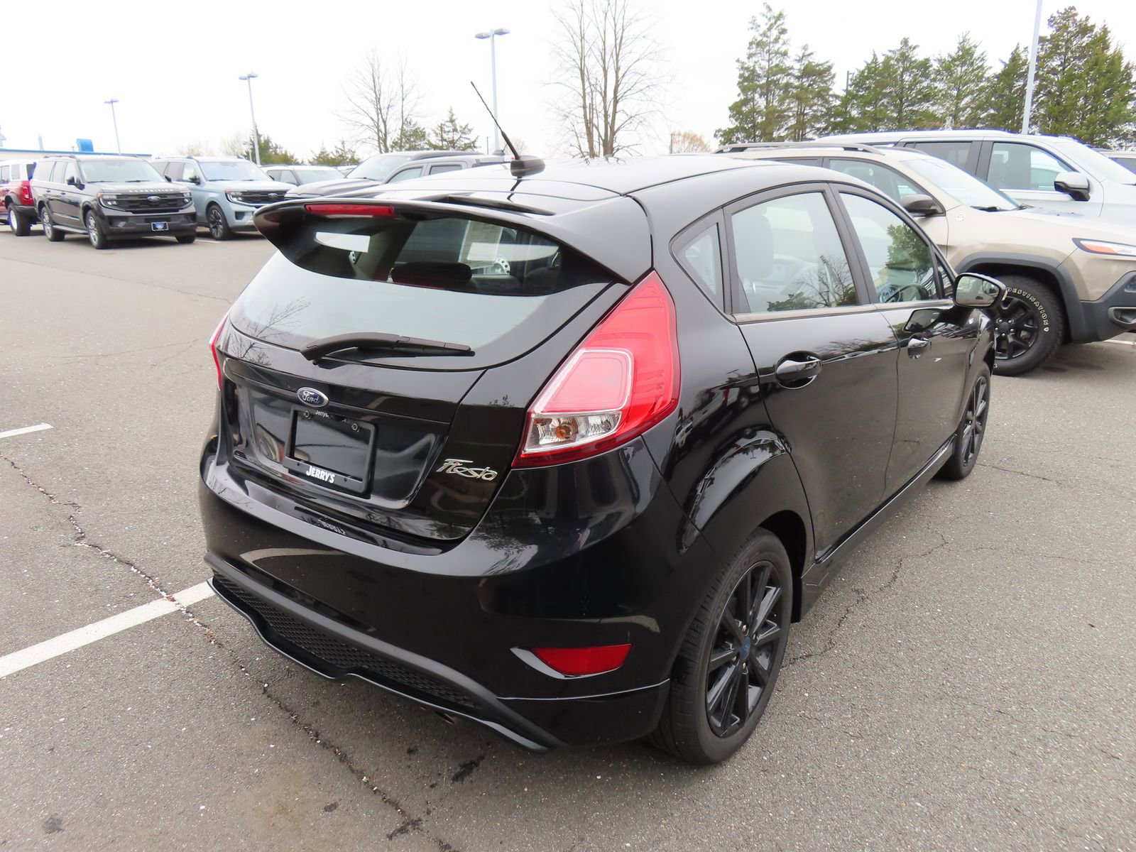 Used 2019 Ford Fiesta ST-Line w/ ST Line Cold Weather Package image 6