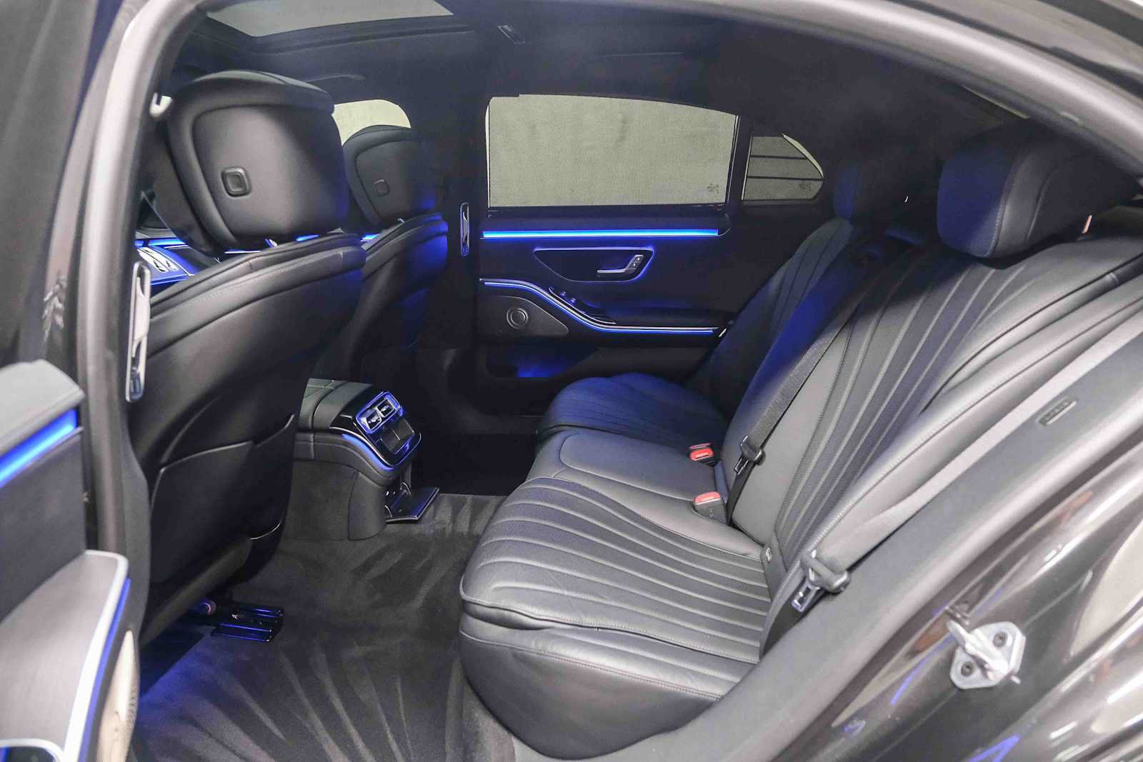 Certified 2022 Mercedes-Benz S 500 4MATIC image 23