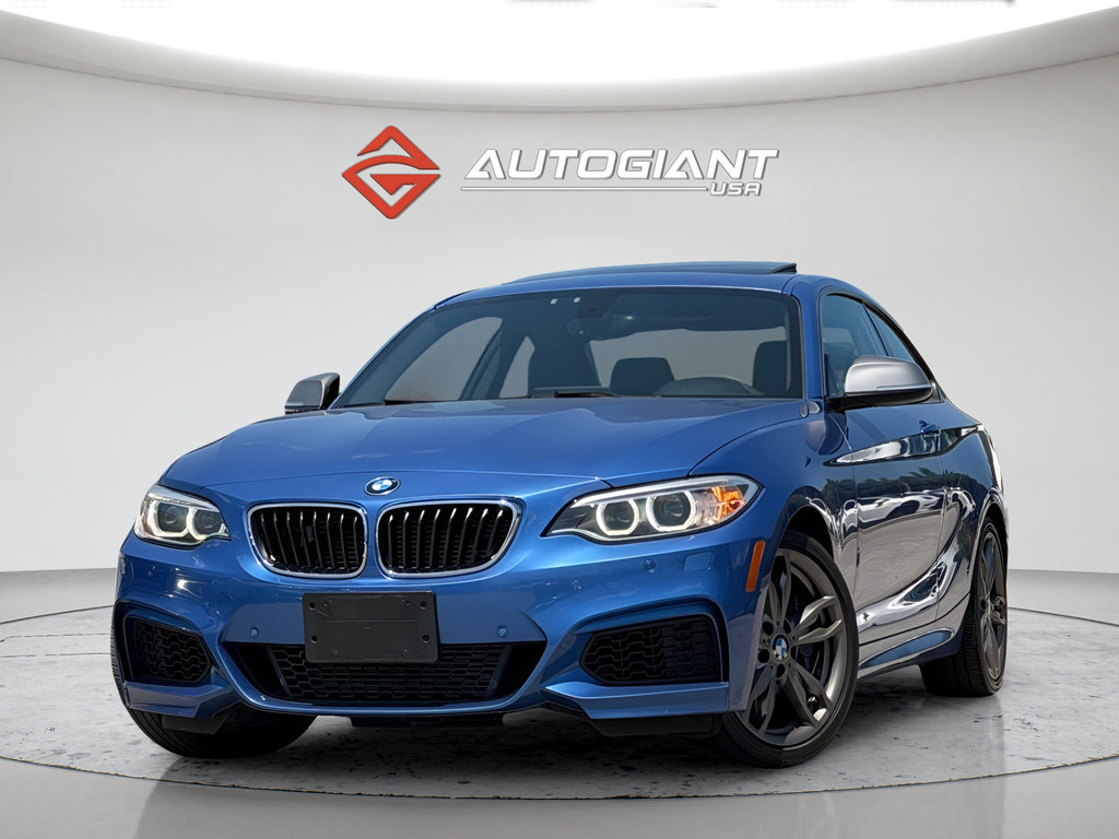 Used 2016 BMW M235i xDrive Coupe AWD/4WD image 2