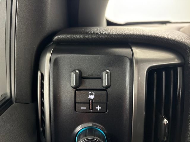 Used 2019 Chevrolet Silverado 1500 LT w/ All Star Edition image 48