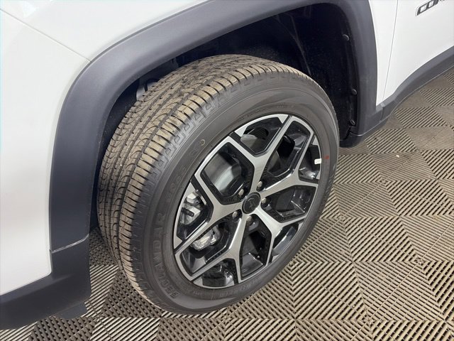New 2026 Jeep Compass Limited w/ Sun, Sound & Navigation Group AWD/4WD image 4