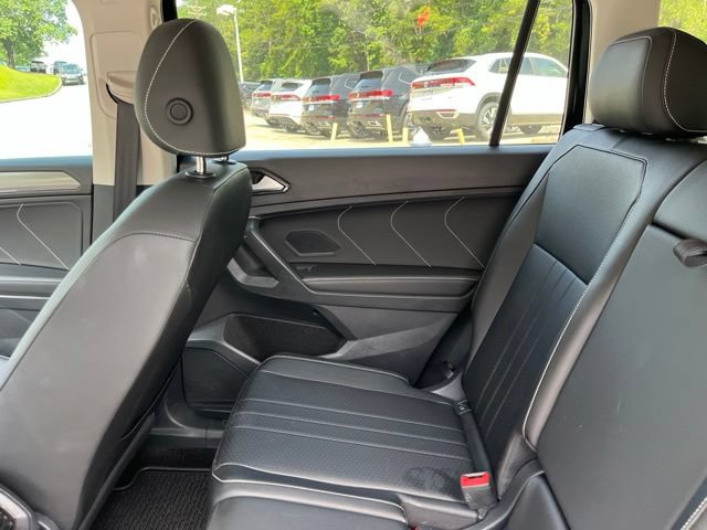 Used 2023 Volkswagen Tiguan SE FWD image 13