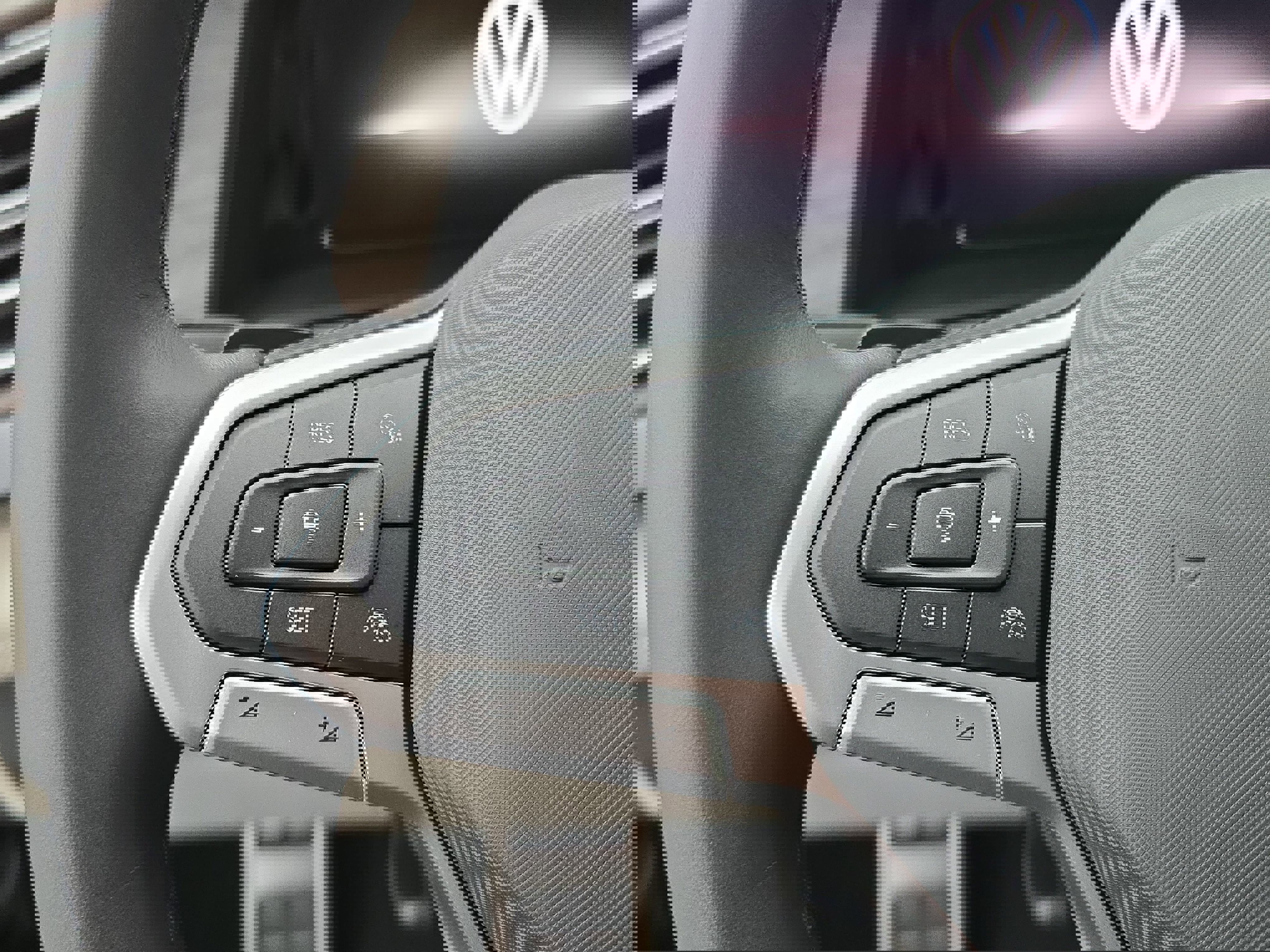 New 2026 Volkswagen Atlas SEL Premium R-Line image 18