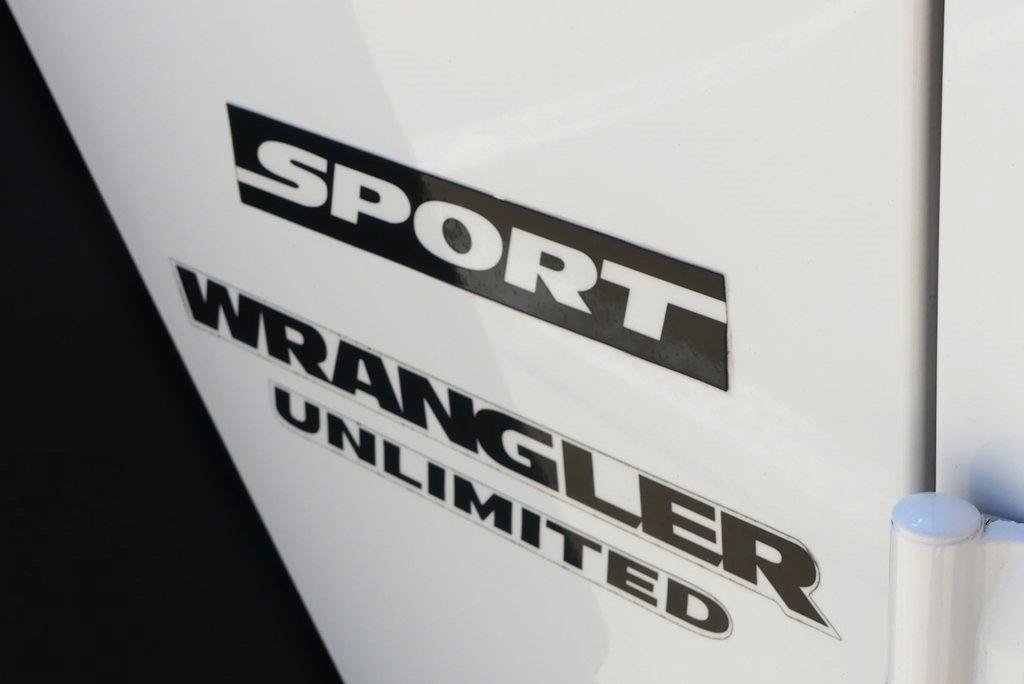 Used 2014 Jeep Wrangler Unlimited Sport w/ Quick Order Package 24S AWD/4WD image 31