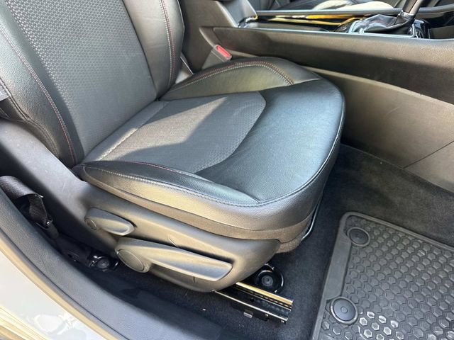 Used 2025 Jeep Compass Trailhawk image 16