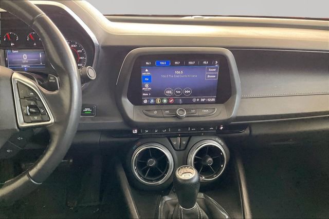 Used 2022 Chevrolet Camaro LT w/ RS Package image 9