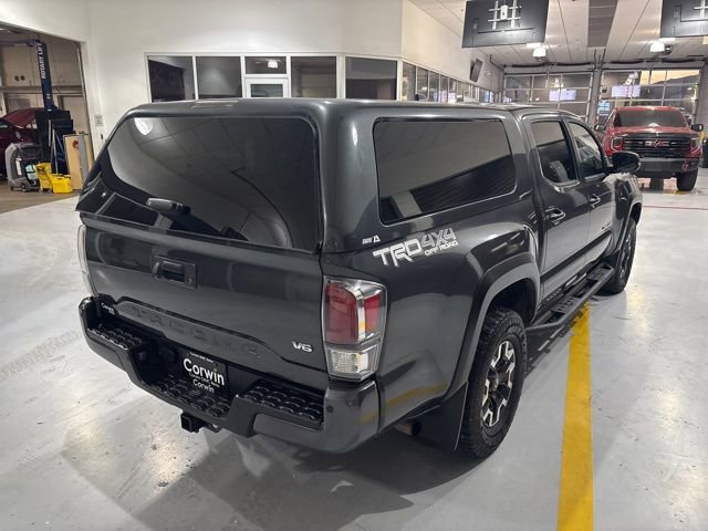 Used 2020 Toyota Tacoma TRD Off-Road w/ TRD Premium Off Road Package image 9