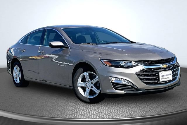 Used 2024 Chevrolet Malibu LT FWD image 3