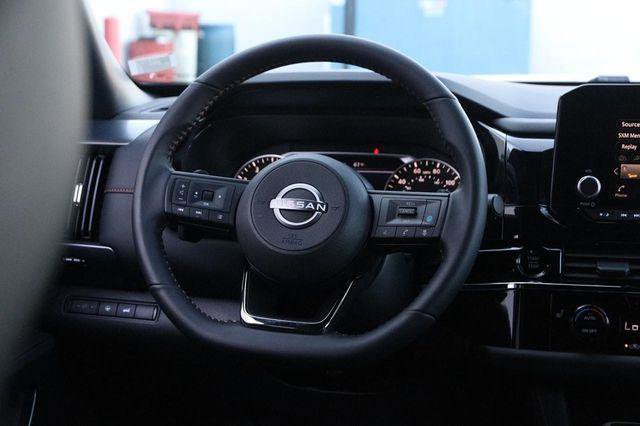 Used 2025 Nissan Pathfinder Rock Creek image 25