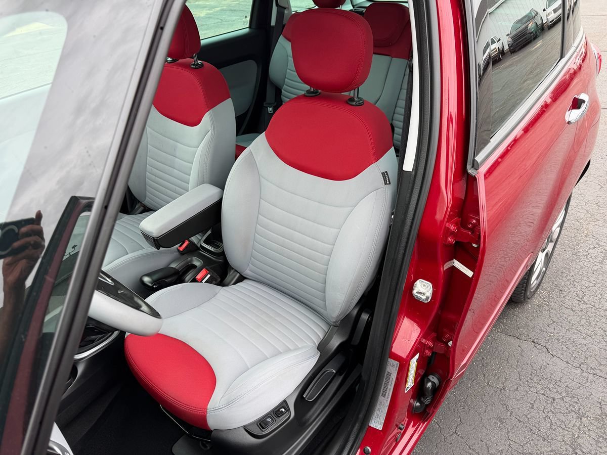 Used 2014 FIAT 500L Easy FWD image 29