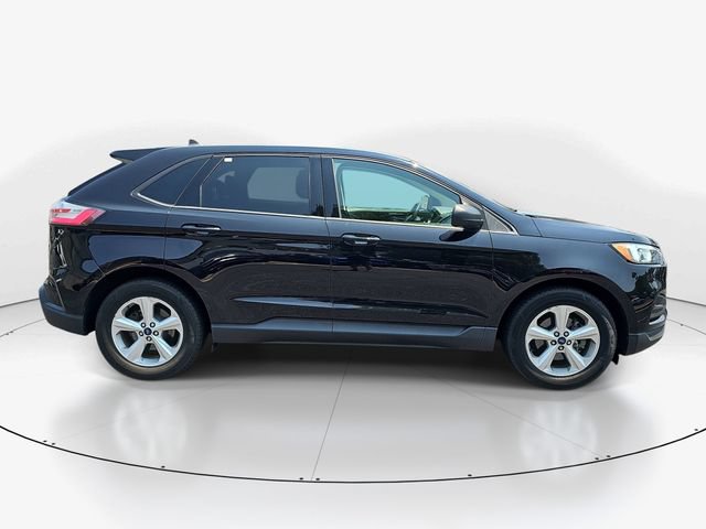 Used 2020 Ford Edge SE FWD image 2