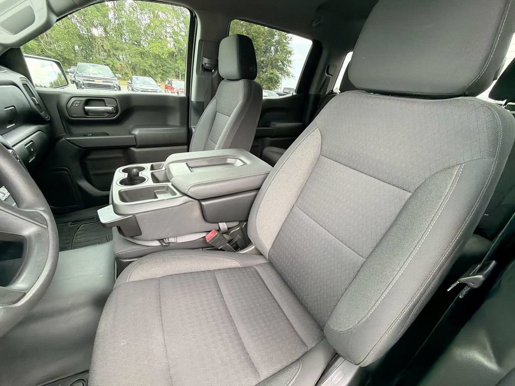 Used 2022 Chevrolet Silverado 1500 Custom RWD image 16