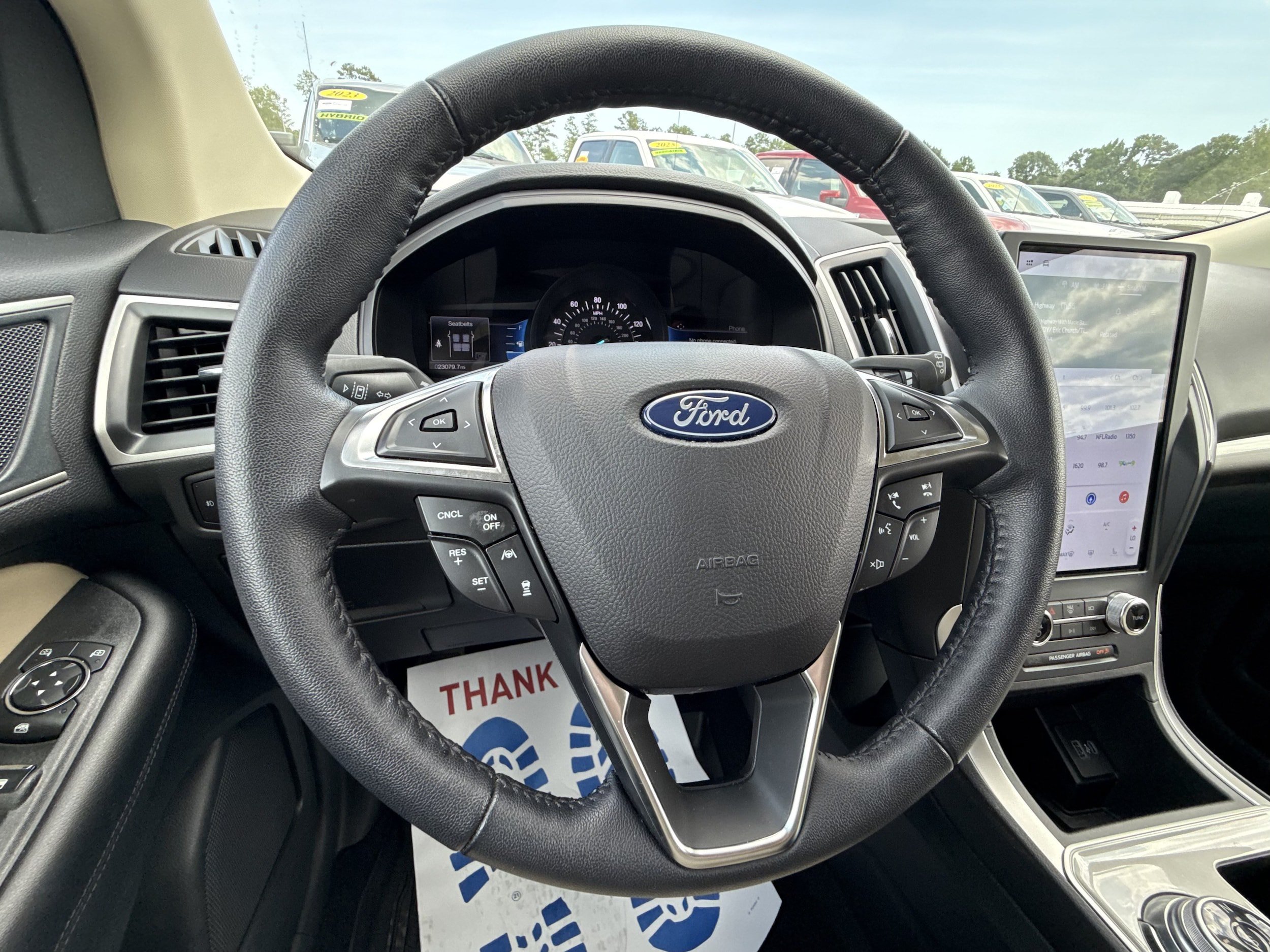 Used 2023 Ford Edge SEL w/ Convenience Package AWD/4WD image 13