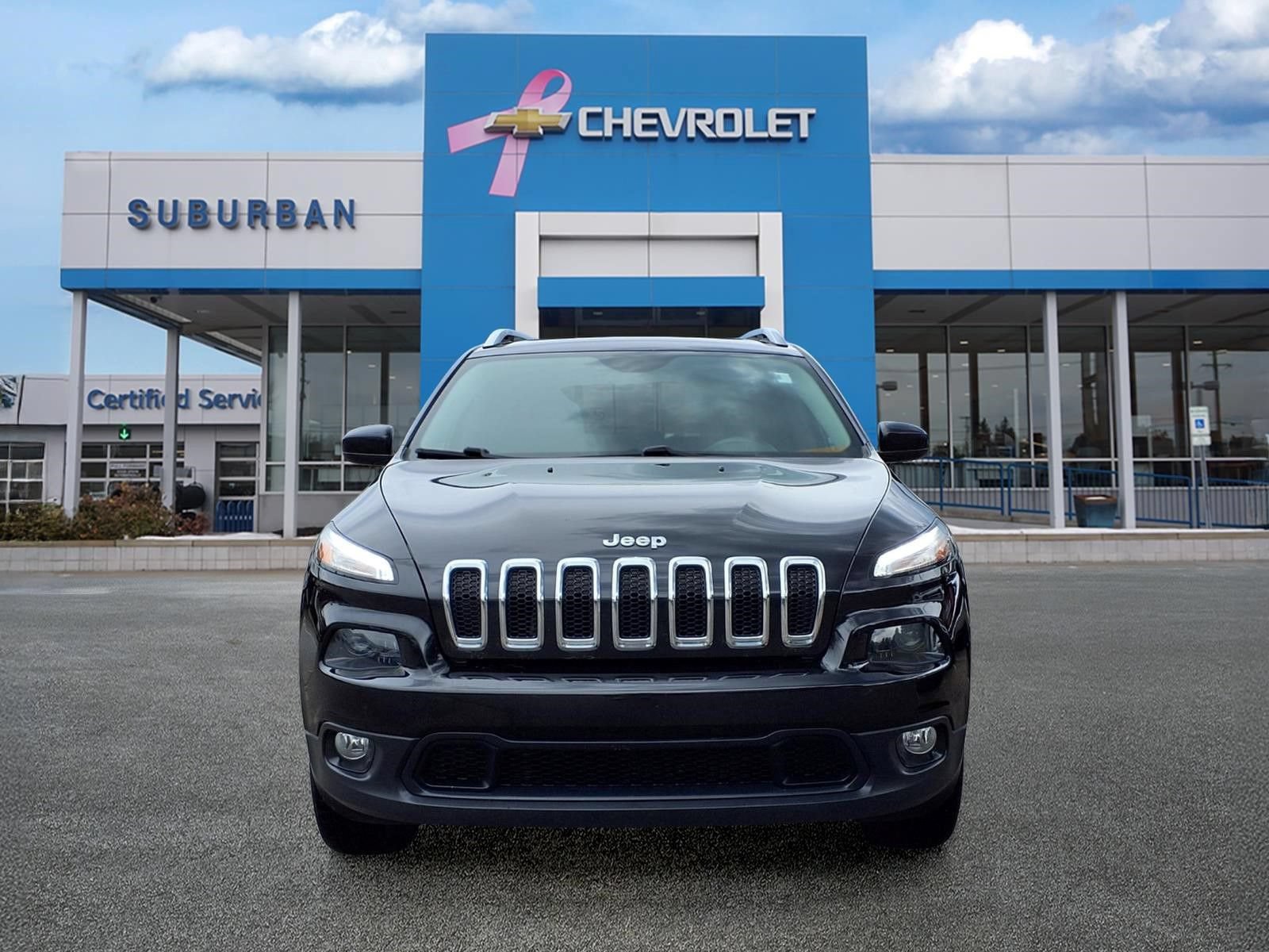 Used 2016 Jeep Cherokee Latitude w/ Comfort/Convenience Group AWD/4WD image 2
