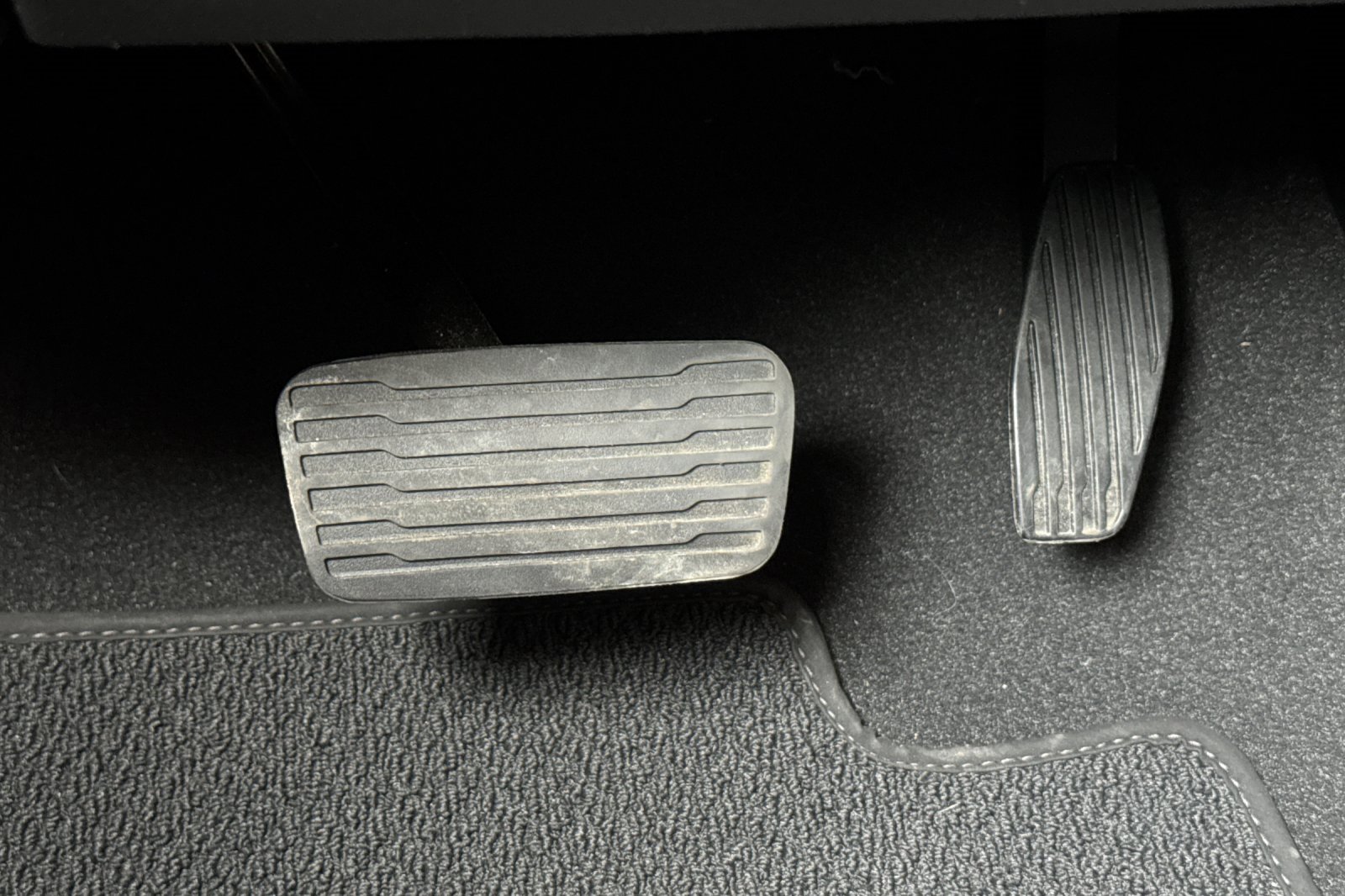 Used 2025 GMC Yukon Denali image 40