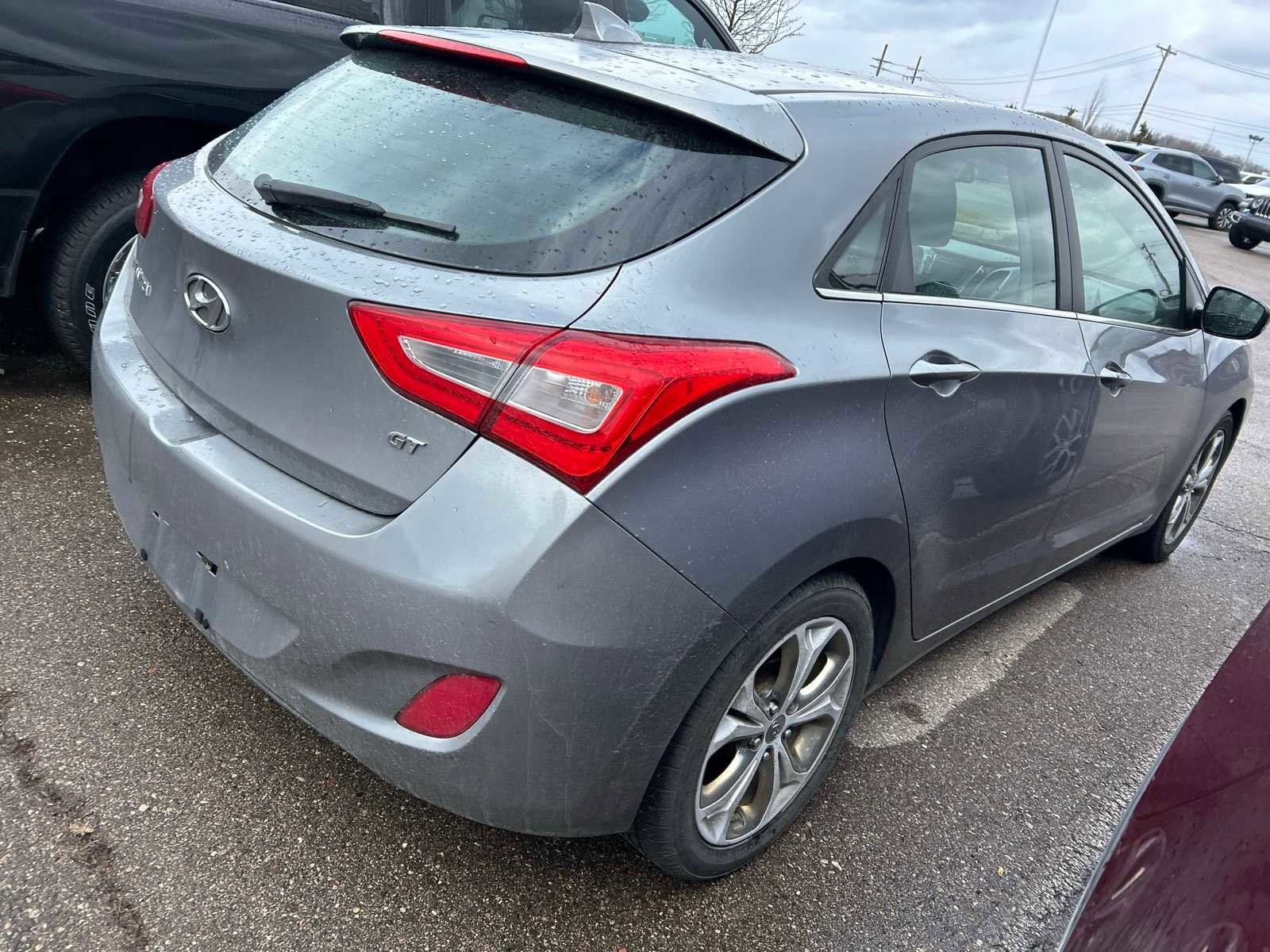 Used 2014 Hyundai Elantra GT w/ Option Group 02 image 9