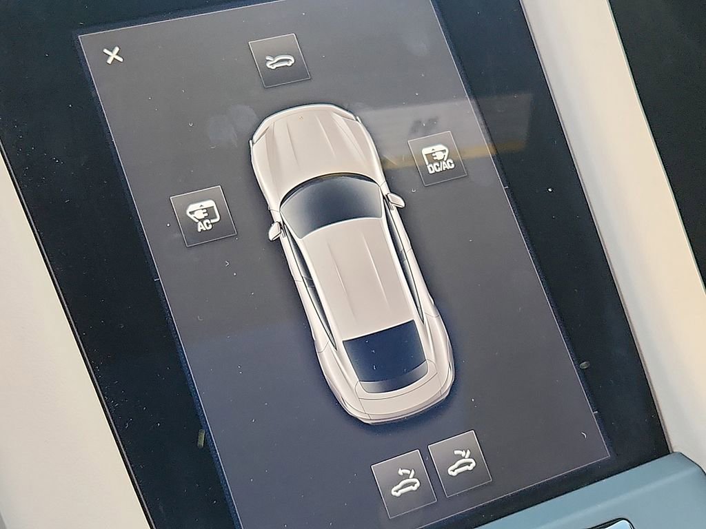 Certified 2025 Porsche Taycan image 25