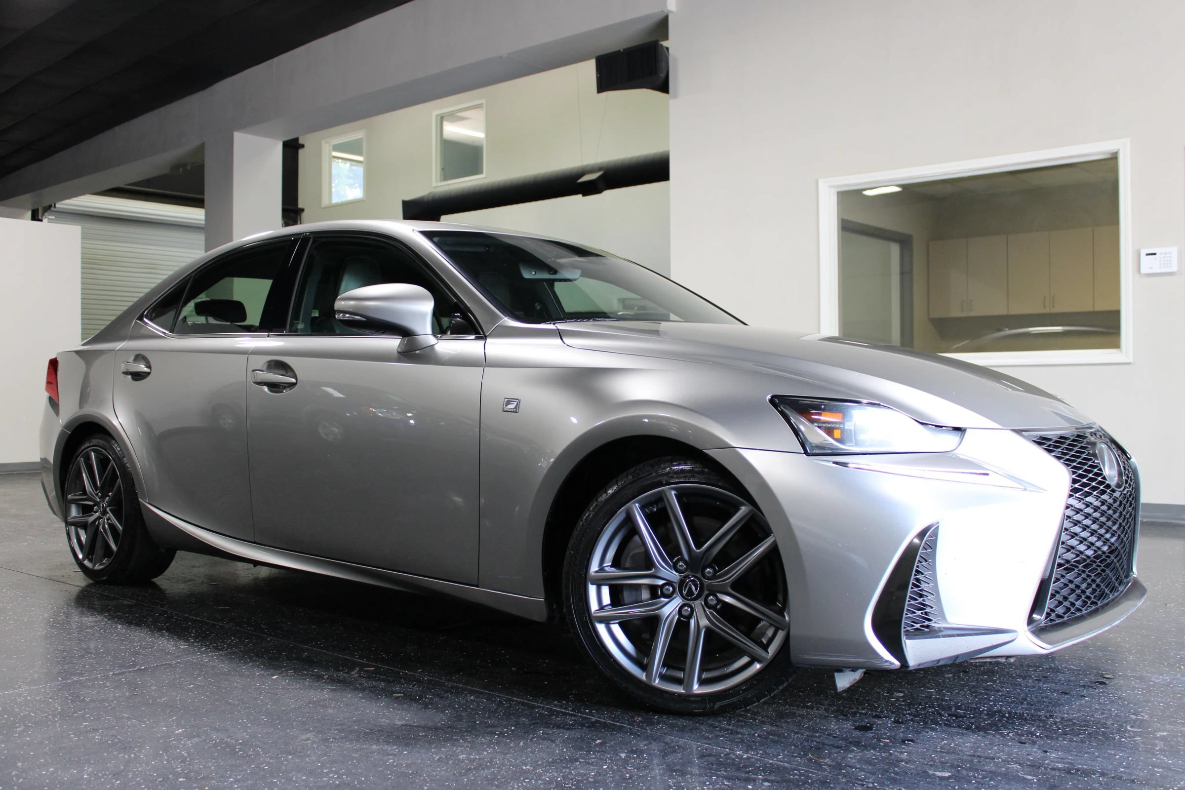 Used 2017 Lexus IS 350 AWD image 41