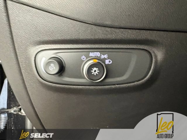 Used 2024 Chevrolet Equinox LT w/ LPO, Floor Liner Package FWD image 18