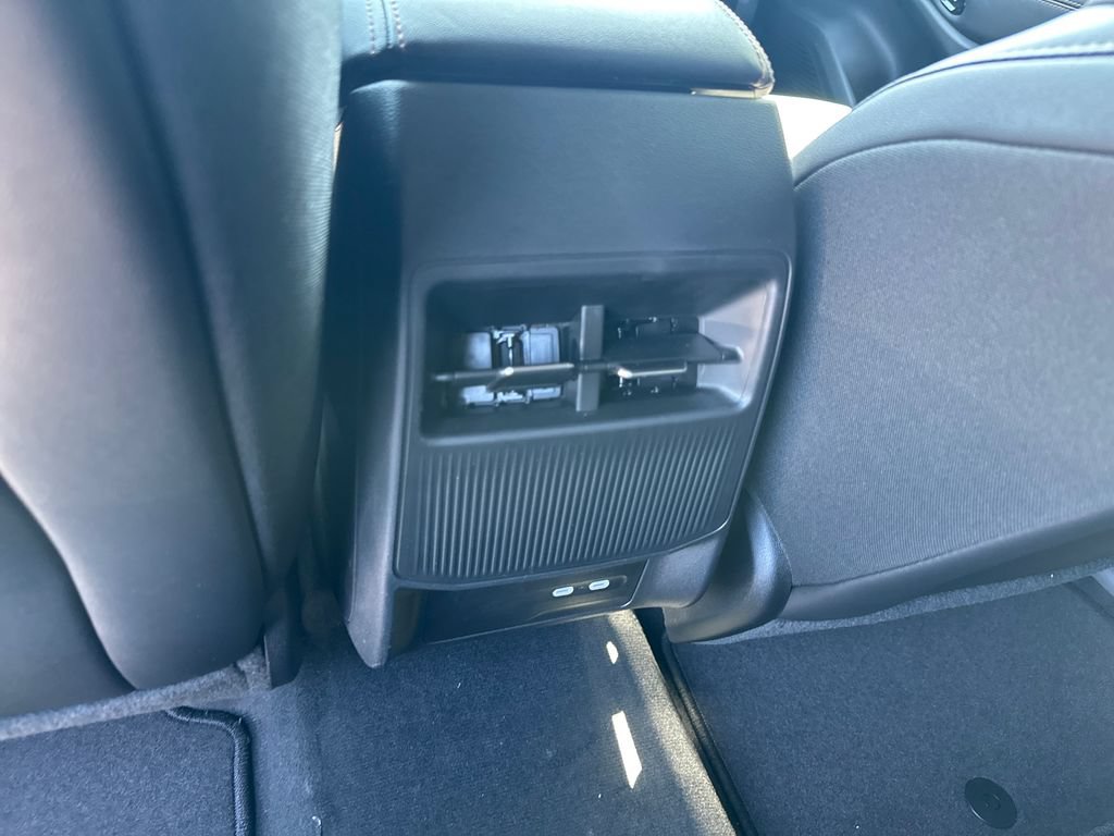 New 2026 Jeep Cherokee Limited AWD/4WD image 30