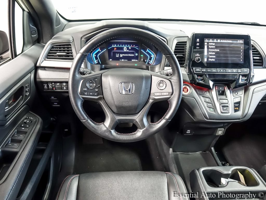 Used 2023 Honda Odyssey Sport image 15