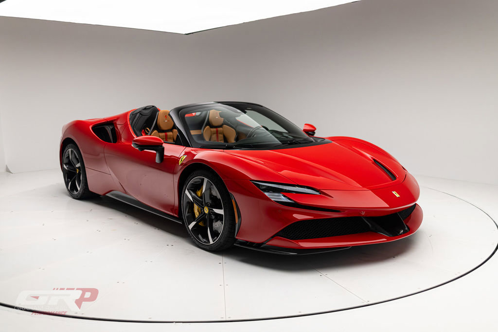 Used 2024 Ferrari SF90 Spider AWD/4WD image 1