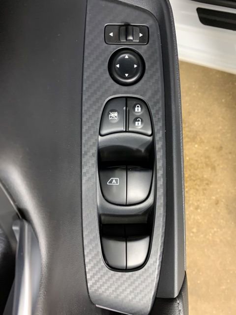 Used 2025 Nissan Sentra SV w/ All-Weather Package FWD image 15