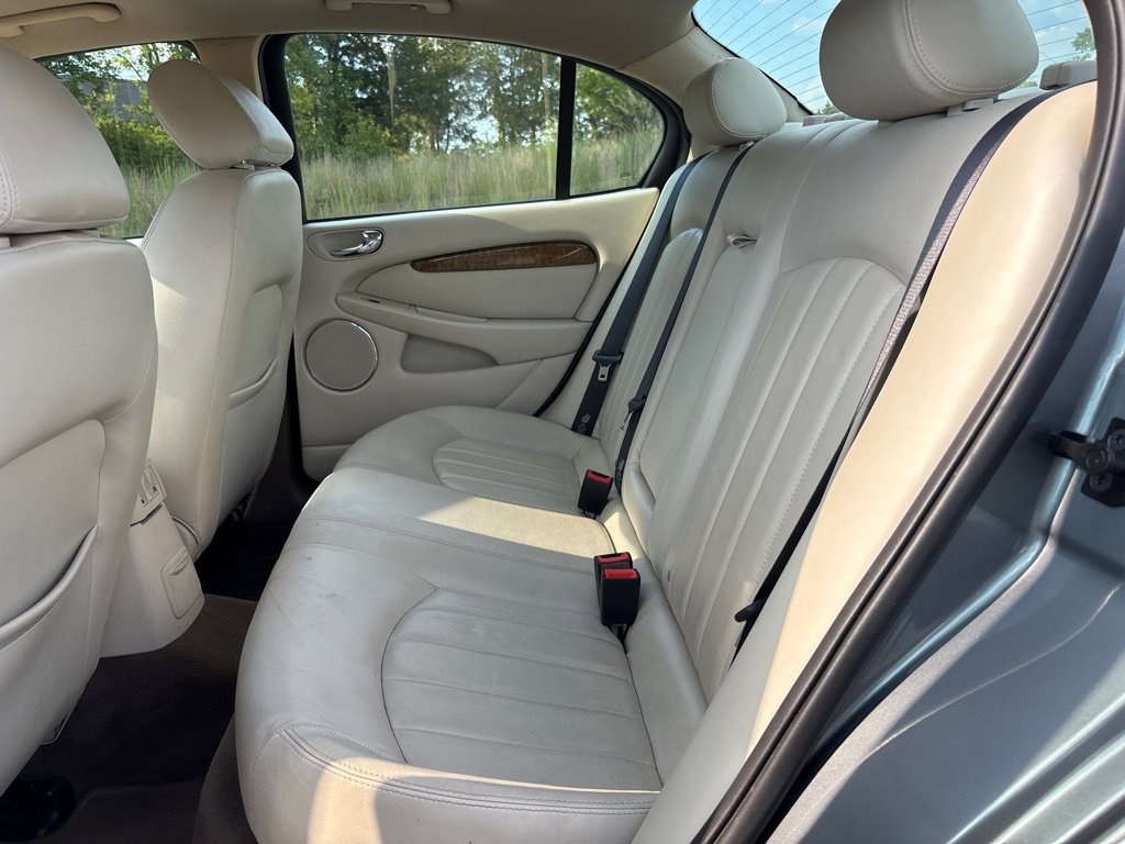 Used 2005 Jaguar X-TYPE 3.0 AWD/4WD image 12