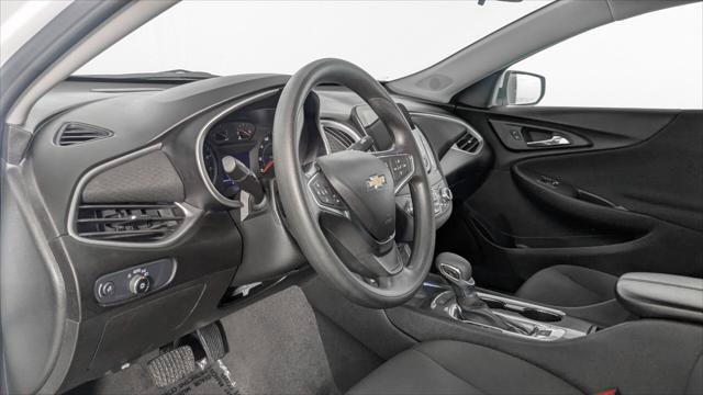 Used 2024 Chevrolet Malibu LT FWD image 24